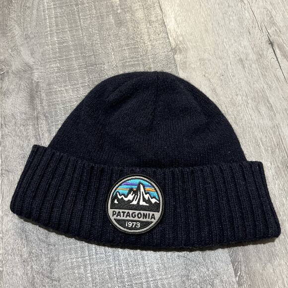 Patagonia Patch 1973 Classic Wool Blend Navy Blue Brodeo Knit Beanie One Size - Picture 1 of 4